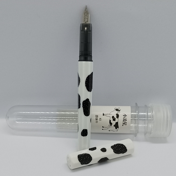 platinum Other - Platinum Cow Fountain Pen .3 mm nin
